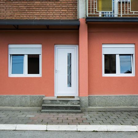 City Apartment Bb 巴伊纳巴什塔 外观 照片