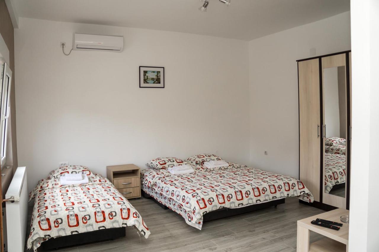 City Apartment Bb 巴伊纳巴什塔 外观 照片